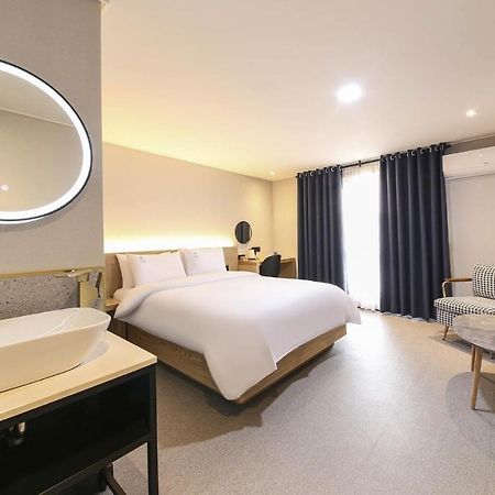 Labe Hotel จอนจู ภายนอก รูปภาพ