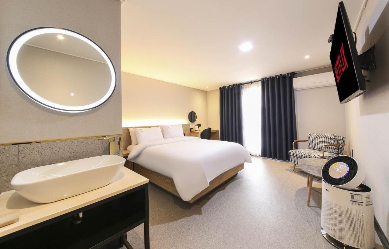 Labe Hotel จอนจู ภายนอก รูปภาพ