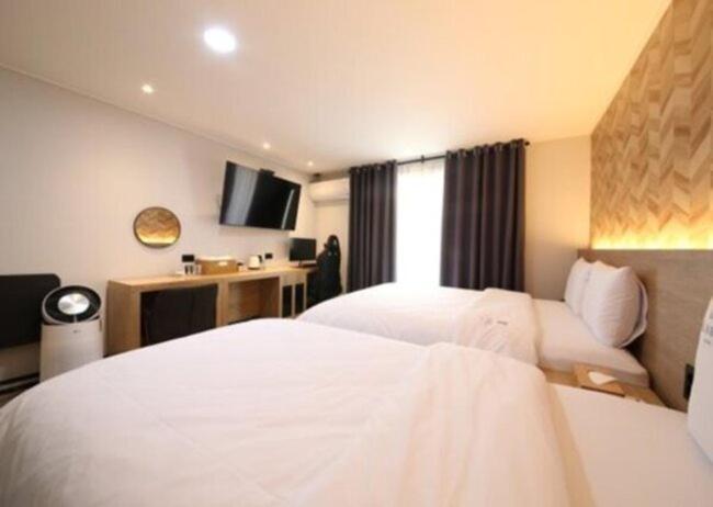 Labe Hotel จอนจู ภายนอก รูปภาพ